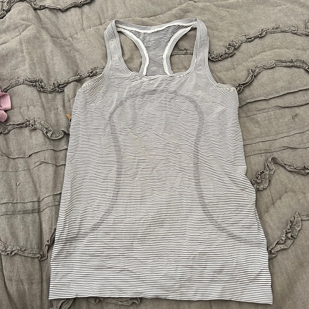 Lululemon swiftly tank